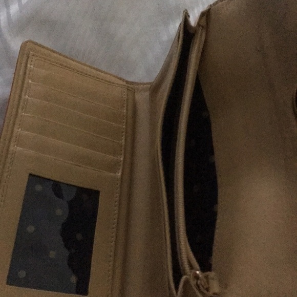 Wallet - Picture 4 of 6